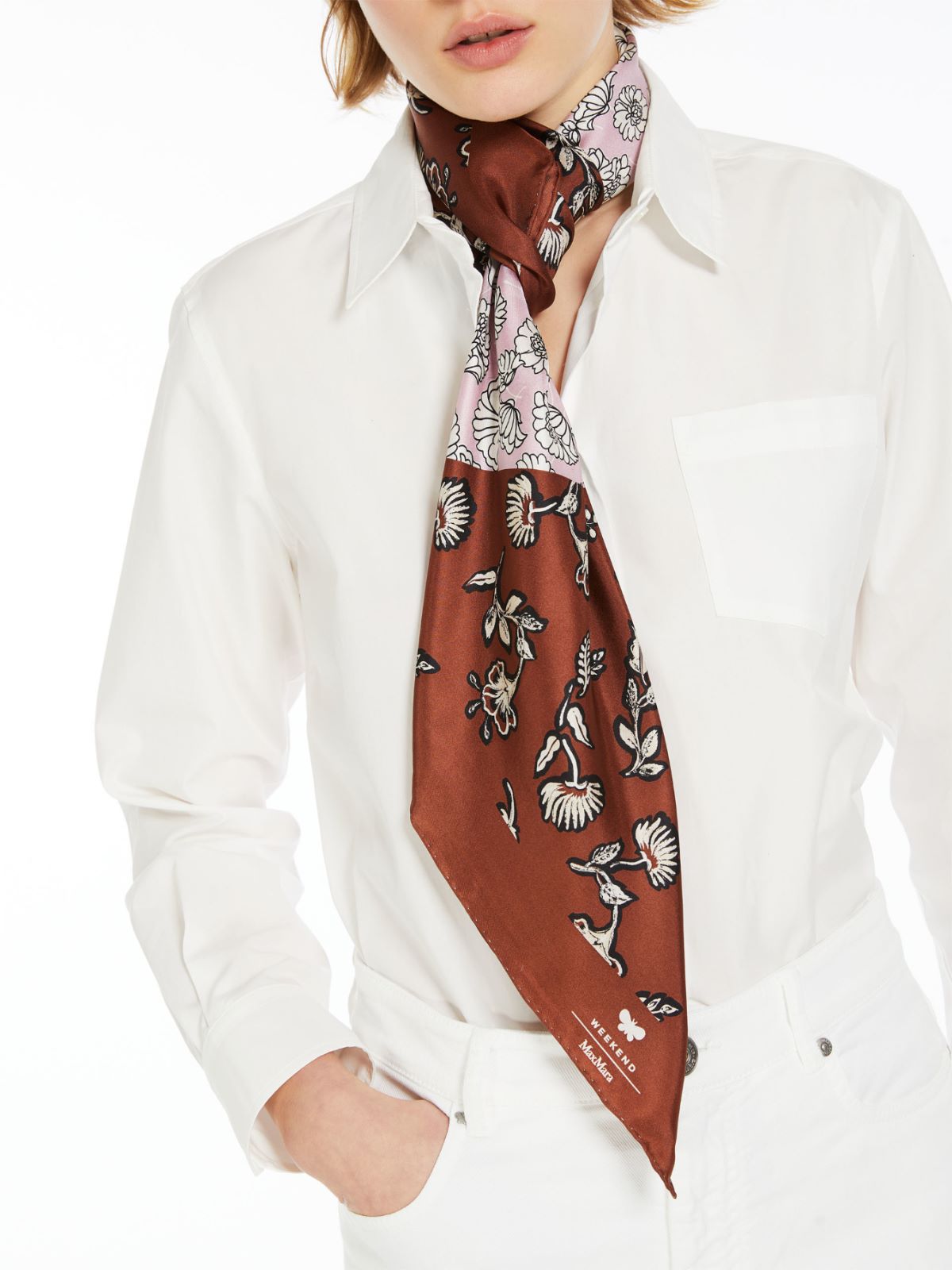 Foulard in twill di seta