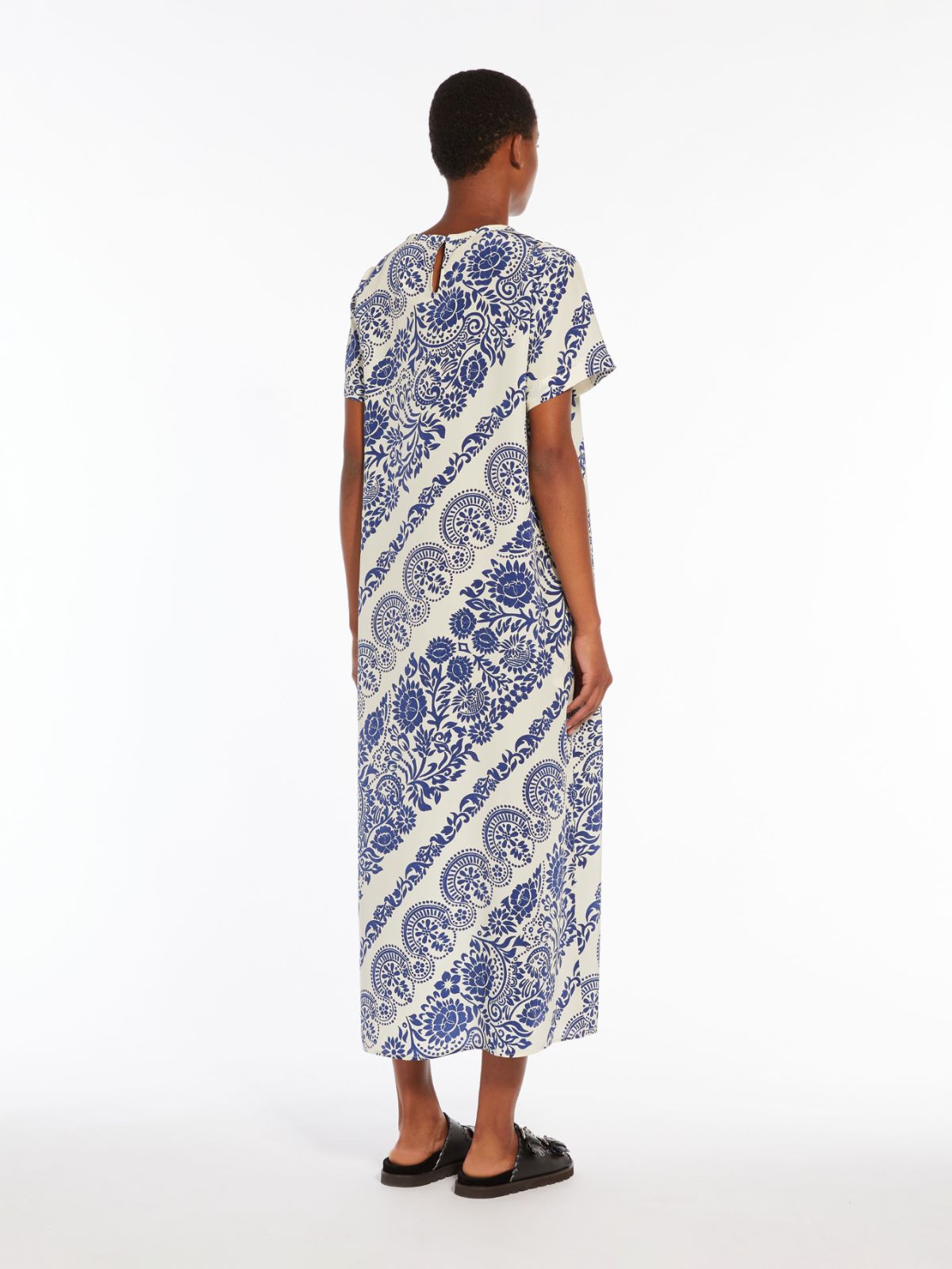 Abito in crêpe de Chine di seta