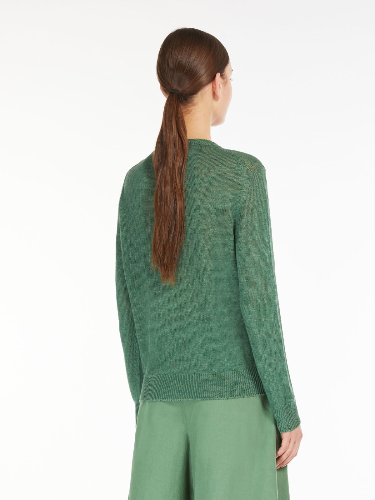 Maglia in filato di lino