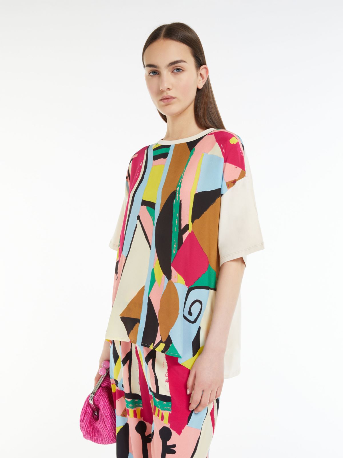 T-shirt in jersey e crêpe