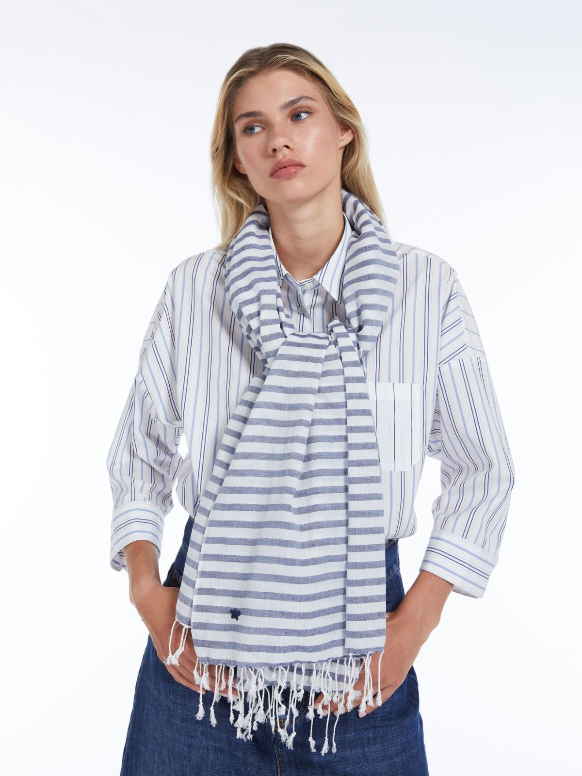 Stola in cotone tinto filo