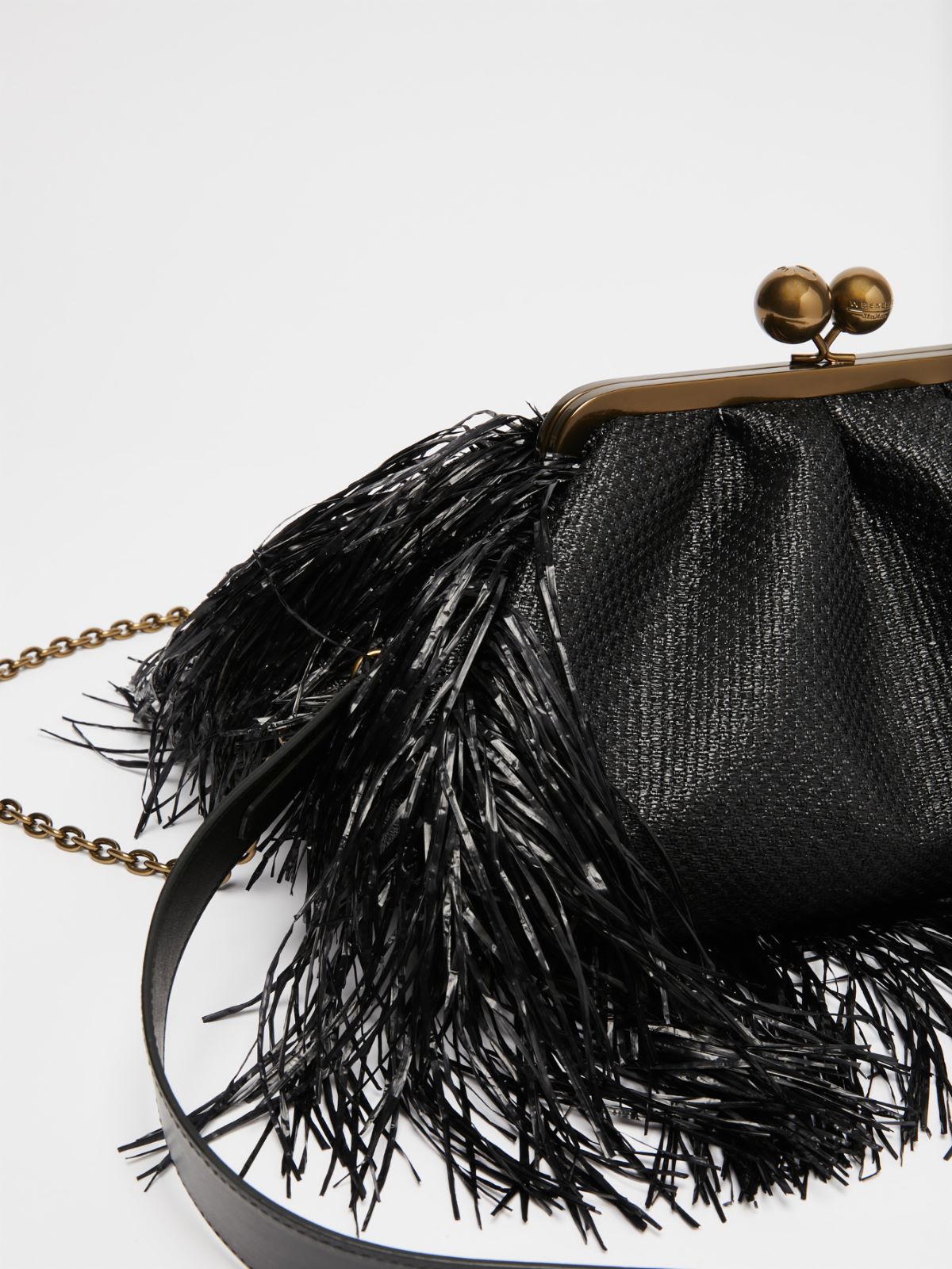 Pasticcino Bag Medium effetto rafia con frange