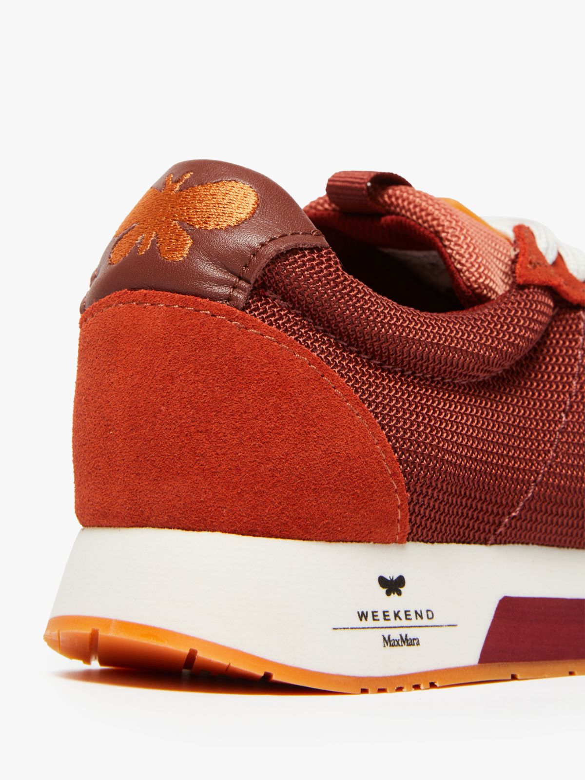 Sneaker in nylon color block