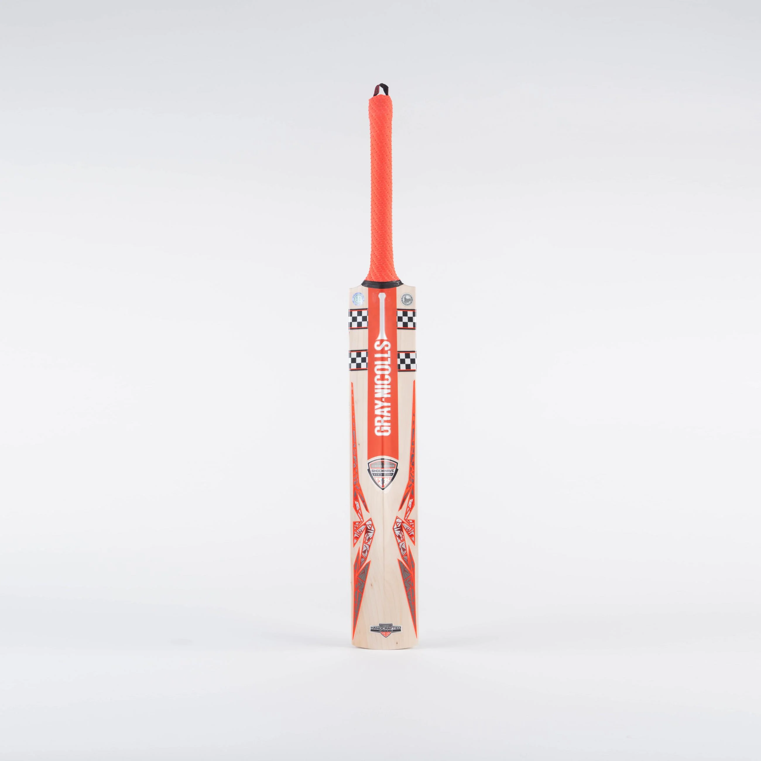 Shockwave 2.4 5 Star Junior Cricket Bat