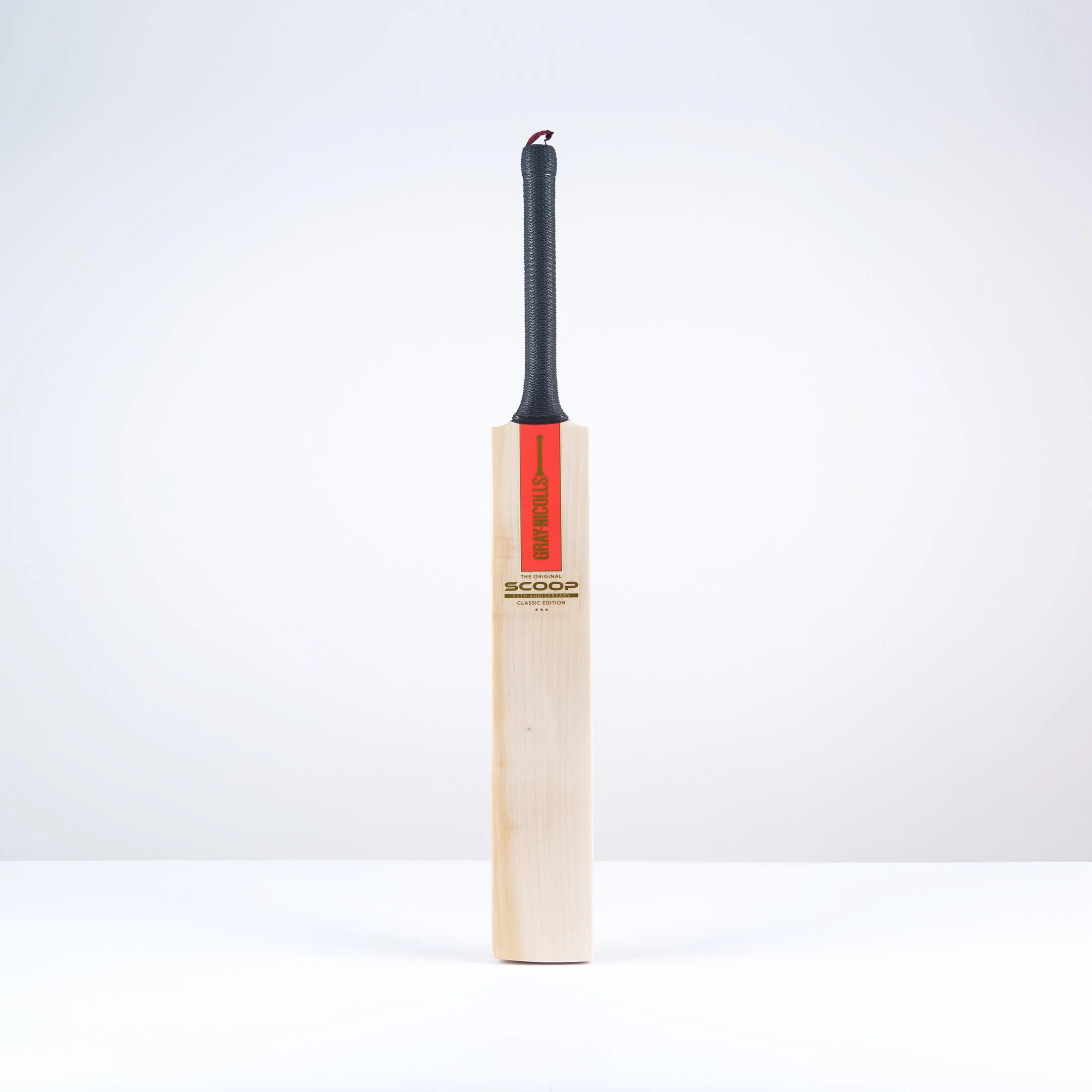 Scoop 50 Classic Edition Cricket Bat - Junior