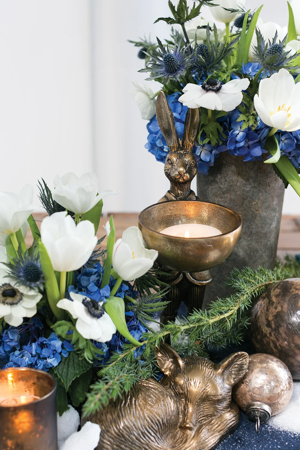 Harry The Hare Metal Dishstand