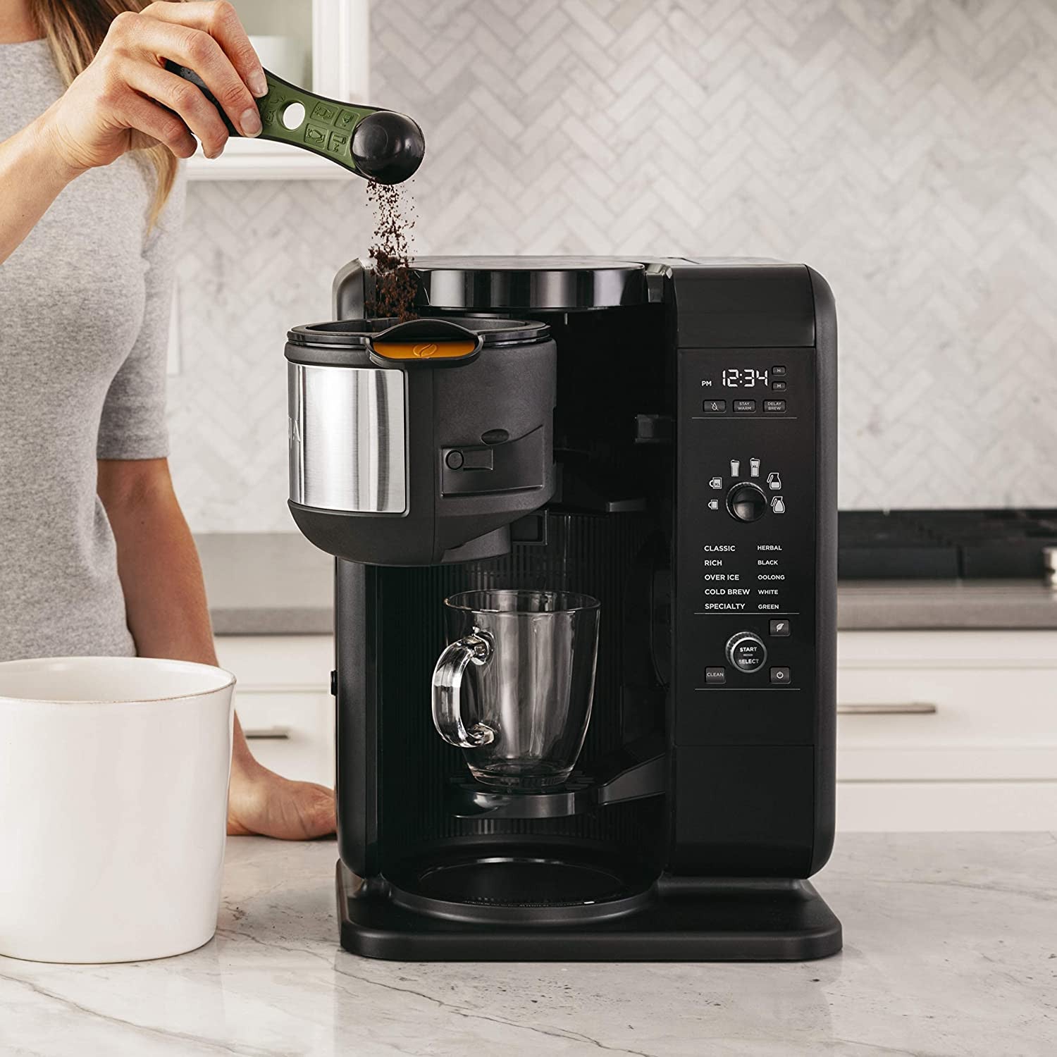 2025 Sistema de Preparación de Café y Té Ninja Hot & Cold Brewed, con Tecnología Auto-iQ y Jarra de Vidrio