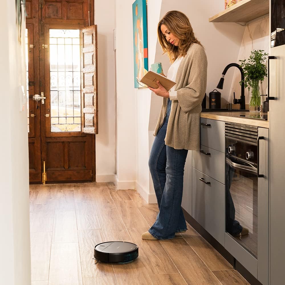 Aspirador Robot Cecotec con Navegación Giroscópica Conga 999 Map X-Treme. Motor de Succión 2000Pa, 2 Cepillos Laterales, 2 Fregonas, Autonomía 120 minutos, Control por App y Mando a Distancia