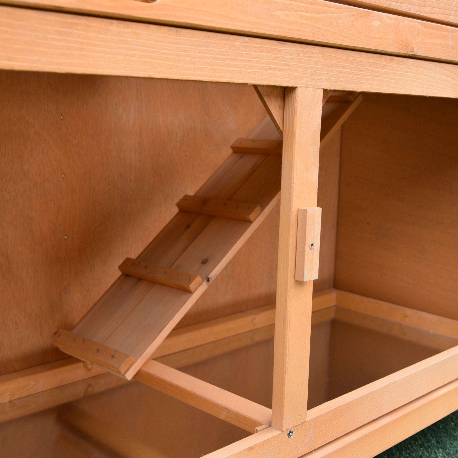 Jaula de Madera Sólida para Conejos PawHut con Dos Habitaciones Grandes, Amarilla