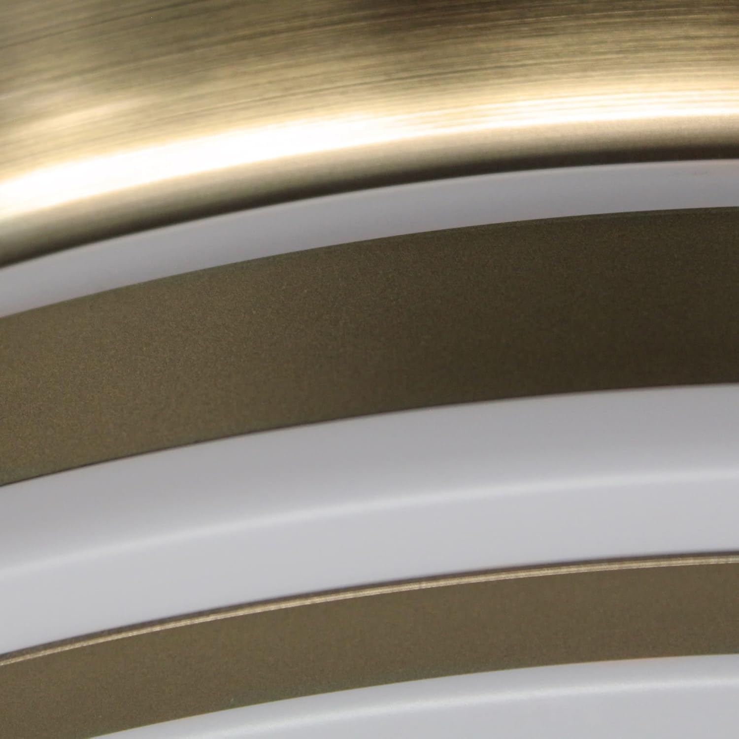 wonderlamp – Ventilador de Techo con Luz LED Pearl Mini, Aspas Retráctiles, Motor DC Muy Silencioso, 3 Temperaturas de Color Regulables, 46W, Blanco