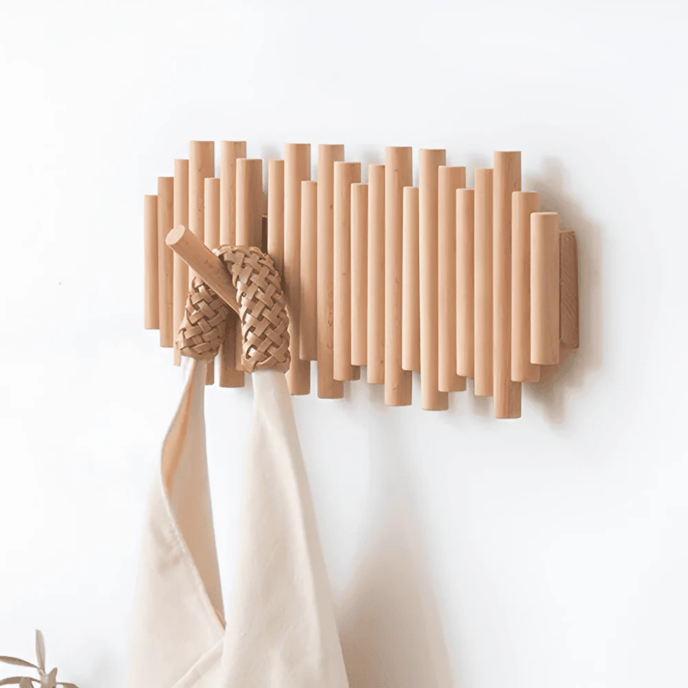 Eleganter Kleiderständer aus Holz – Stilvolle Aufbewahrungslösung für Ihr Zuhause
