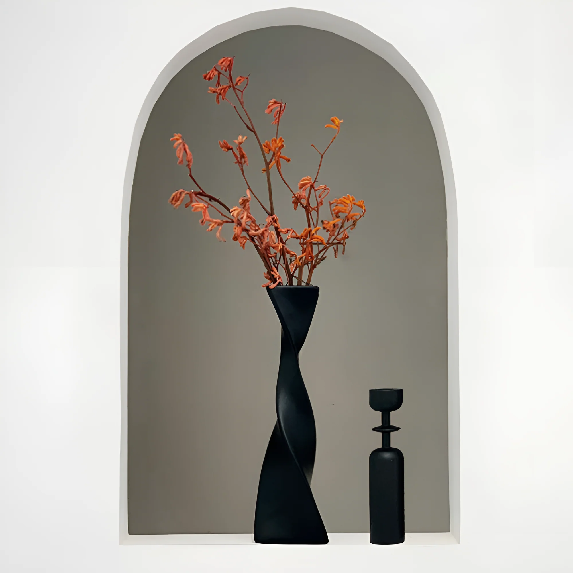 Moderne Keramikvase Weiß mit Einzigartigem, Gedrehtem Design für Stilvolle Akzente