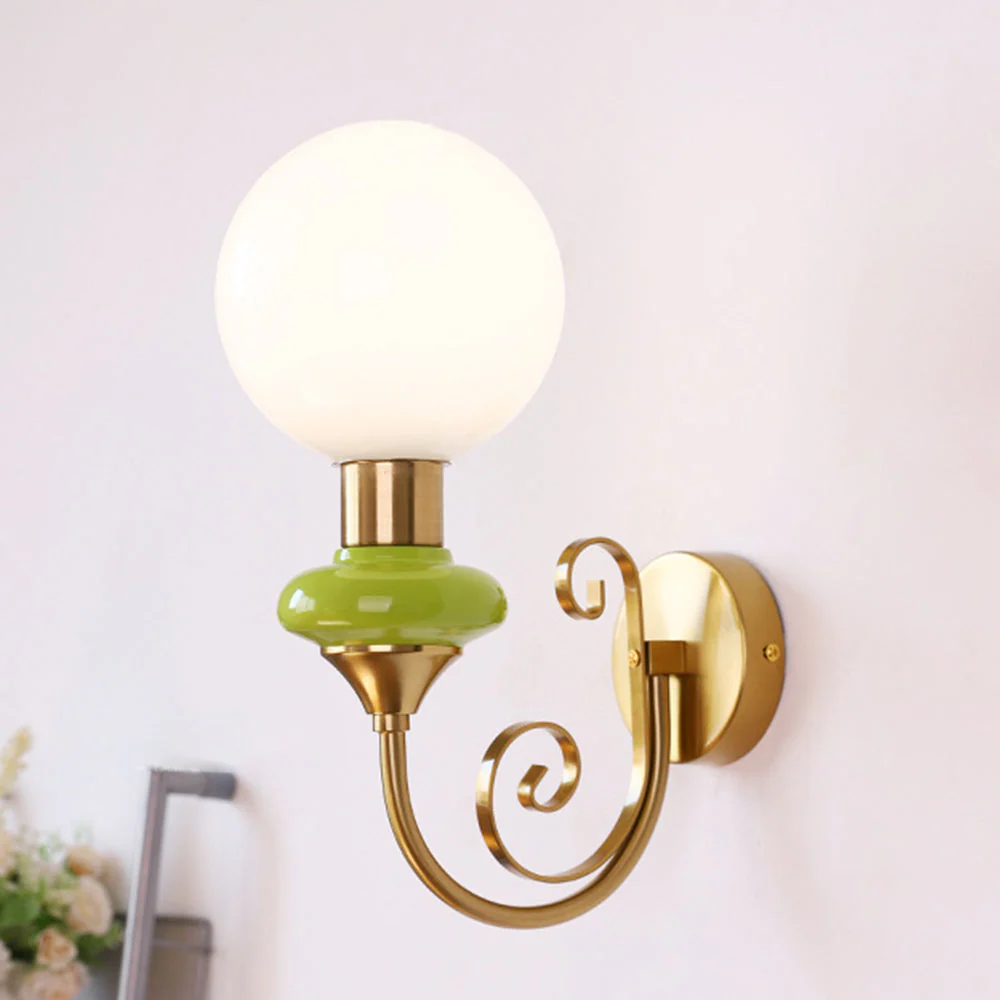 Retro Wandleuchte aus Glas – Eleganter Lampenschirm für Stil und Ambiente