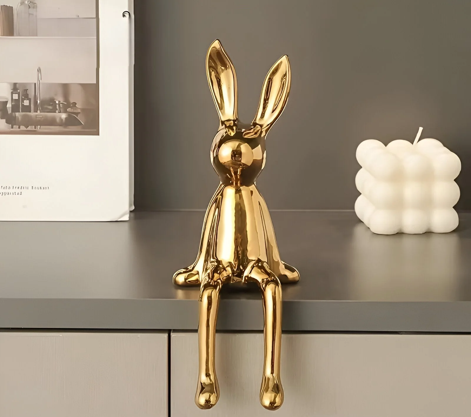 Elegante Osterhasen Statue aus Keramik – Luxuriöse Osterdeko für Ihr Zuhause