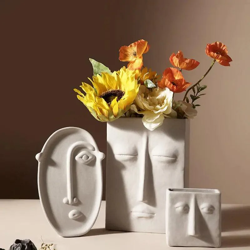 Moderne Keramikvase Weiß mit Kreativem Gesichtsdesign für Stilvolle Akzente