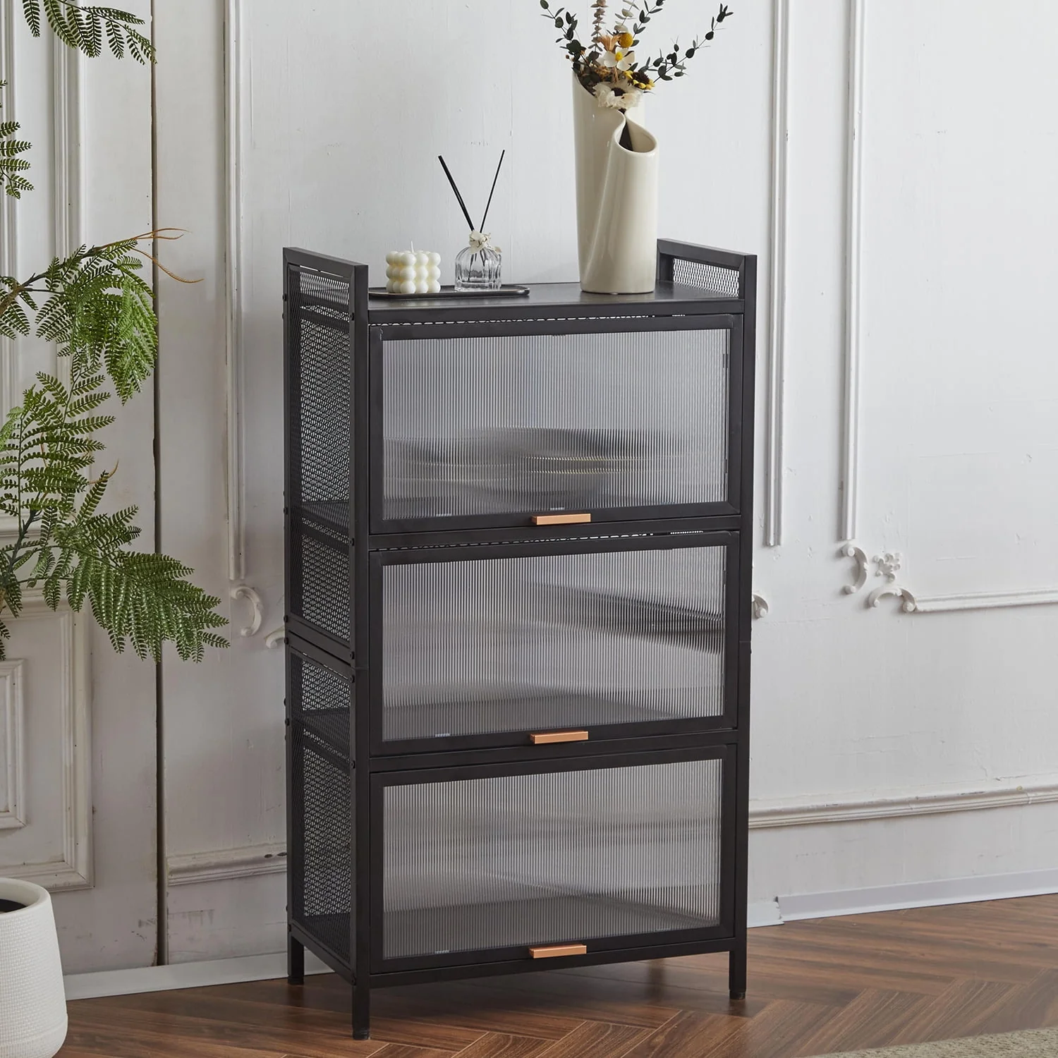 4-Tier Storage Shelf, Kitchen Storage Cabinet with Flip-up PC Doors, Mobile Microwave Stand, Freestanding Kitchen Bakers Rack with 4 Rolling Casters, 23.62