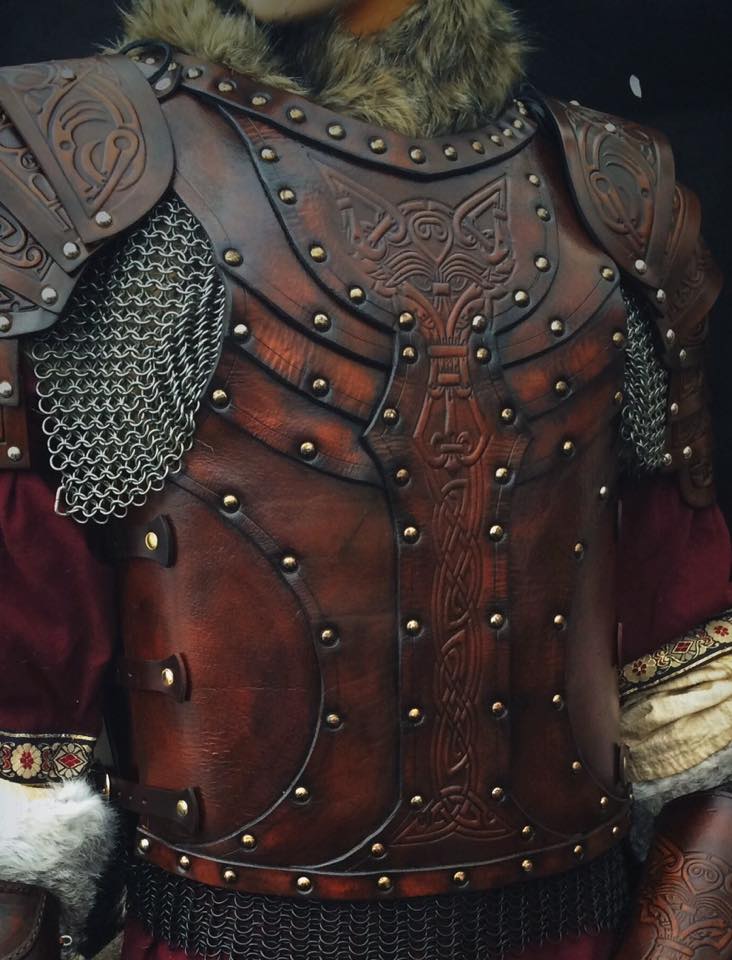 Vendel Wolf LARP Leather Body - With Shoulders