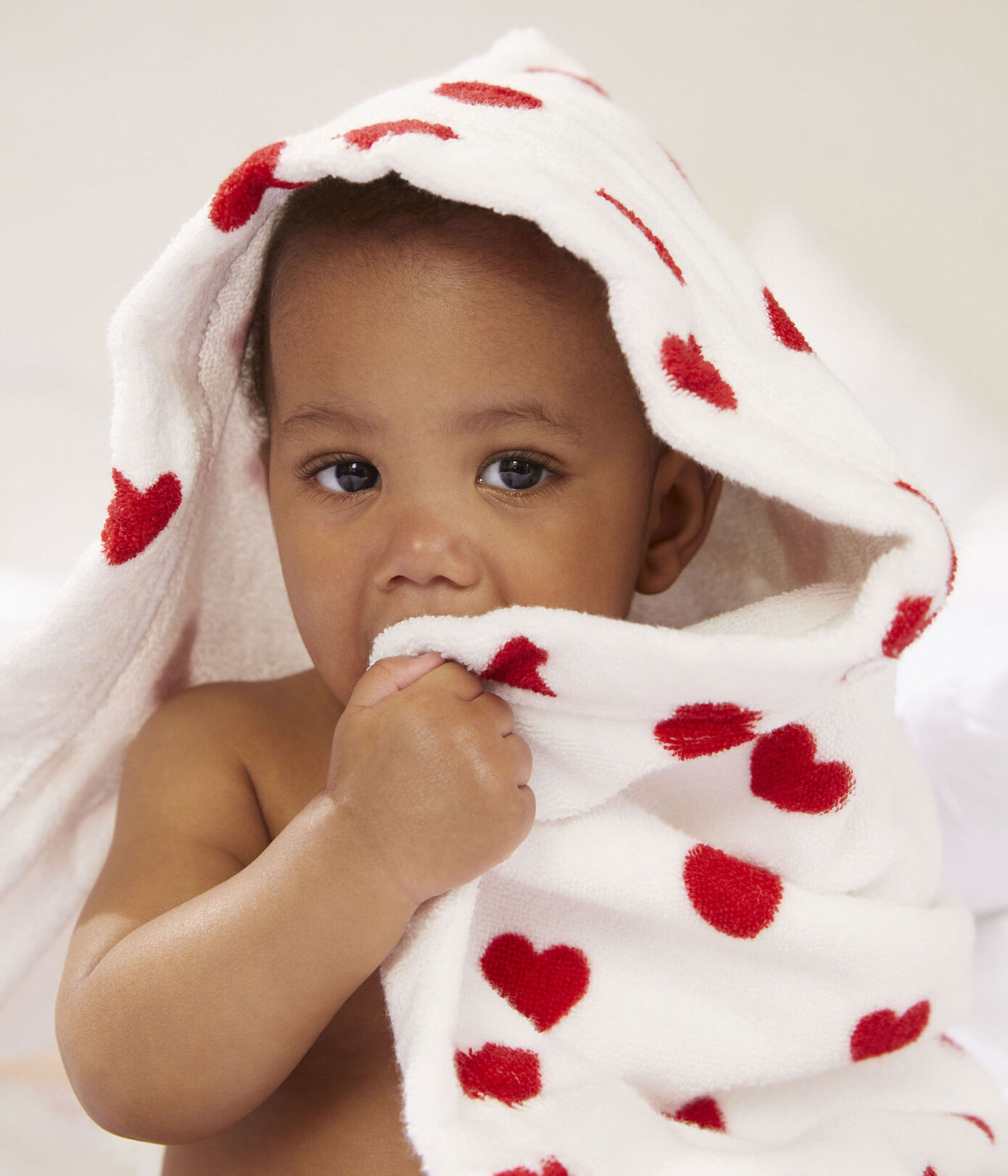Cape de bain cur bébé en éponge