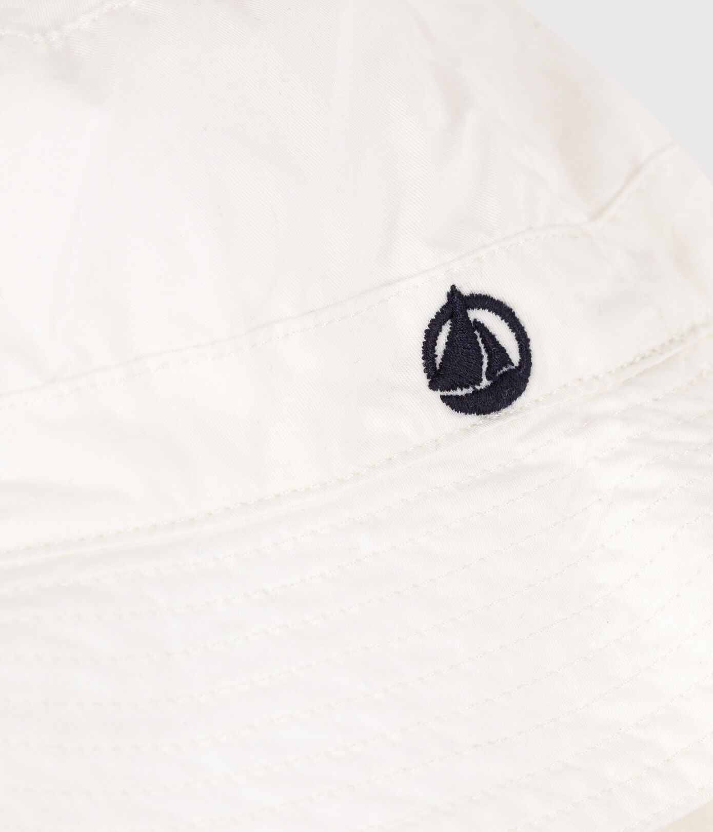 Bob blanc en twill bébé