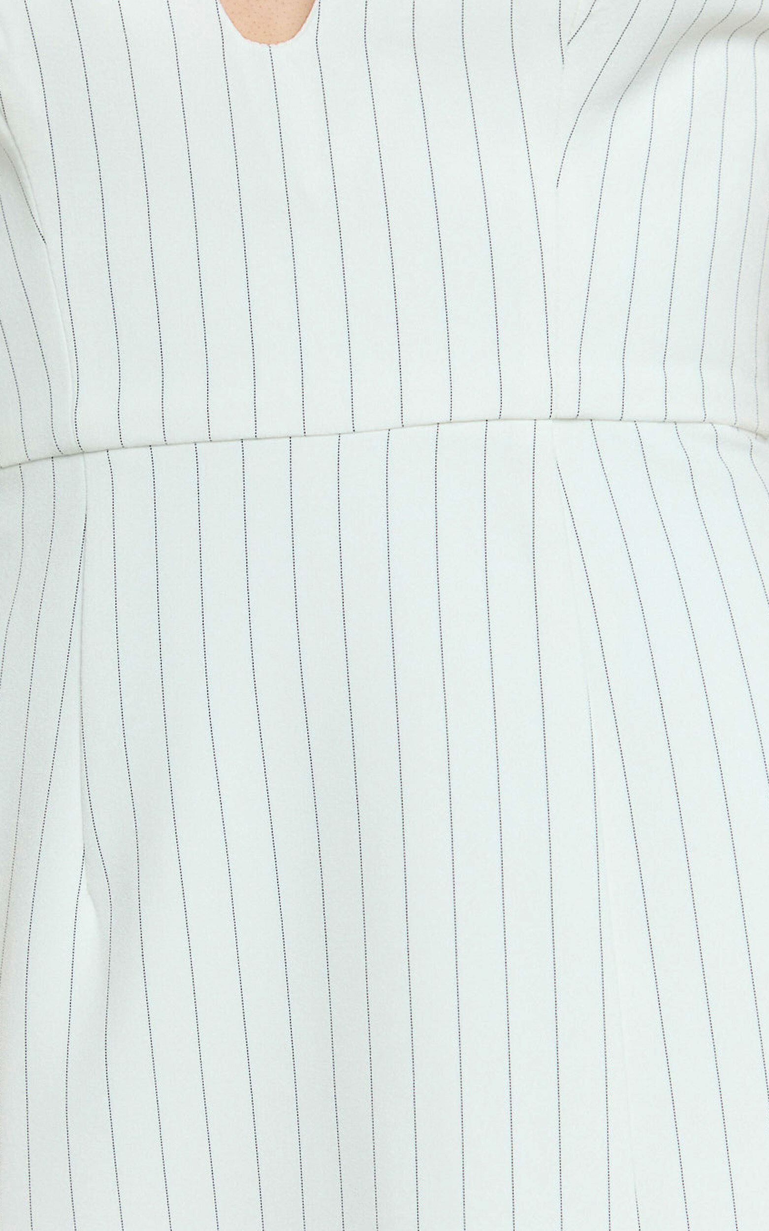 Wendy Midi Dress - Strapless Sweetheart Neckline Fitted Side Split Dress in White/Black