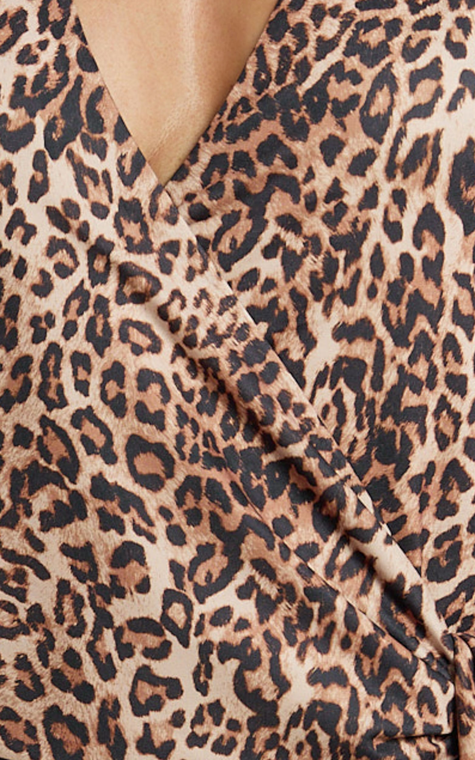 Spencer Top - Jersey Halter Tie Neck Wrap Top in Tonal Leopard