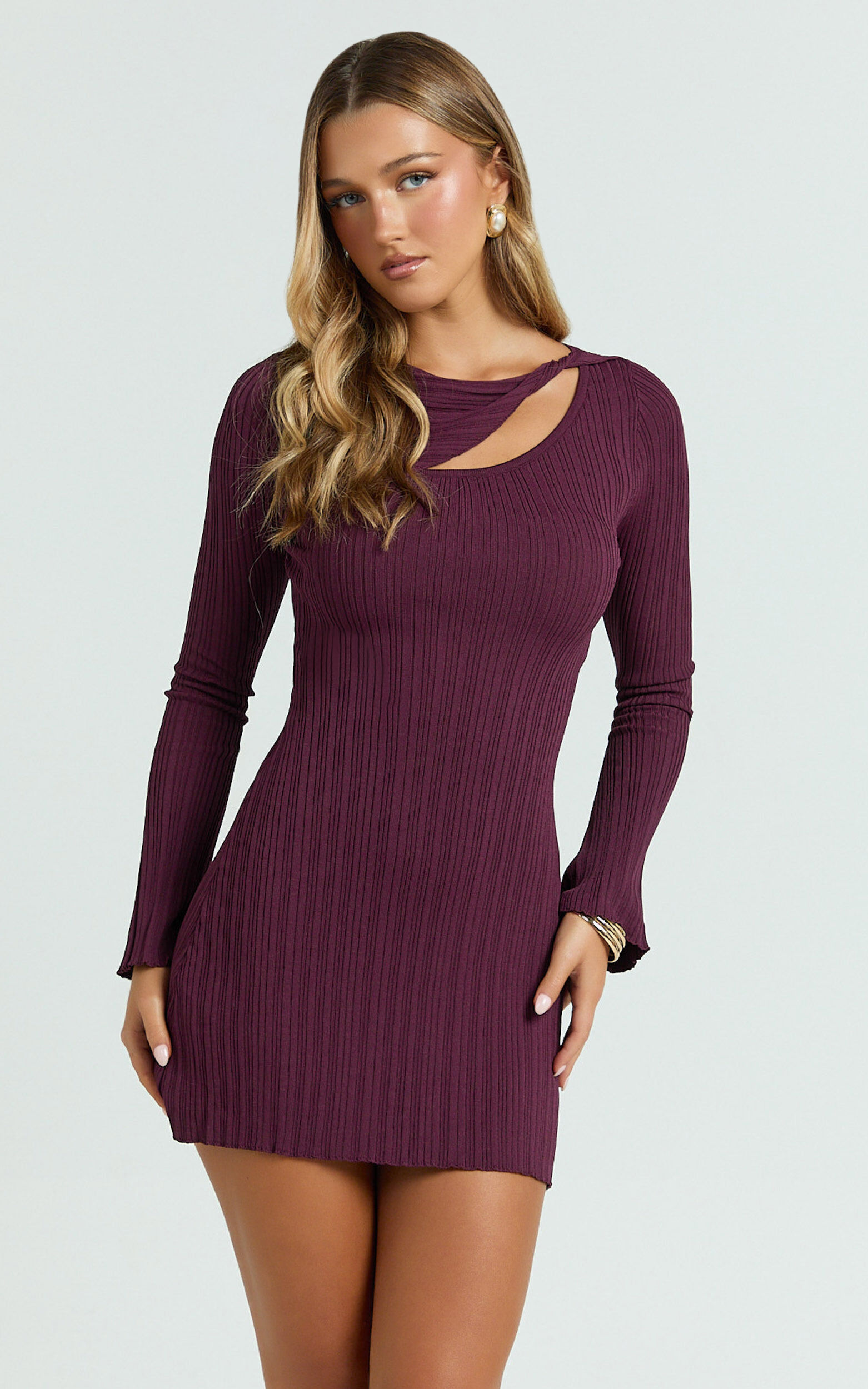 Zoya Mini Dress - Long Sleeve Bodycon Dress in Wine
