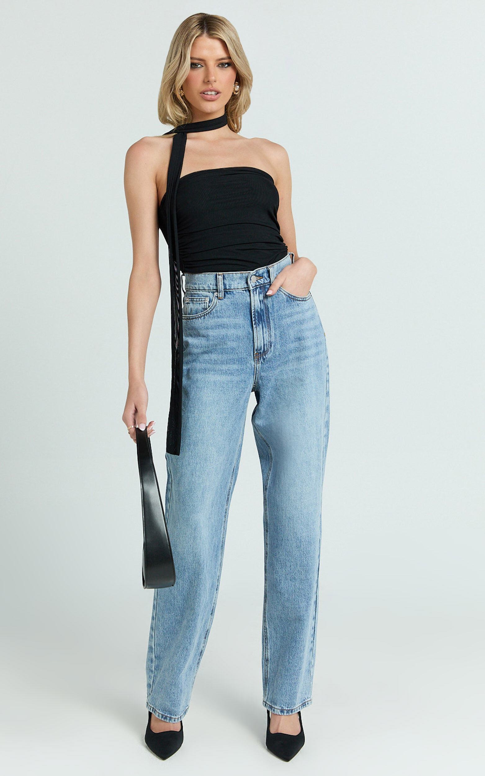 Nessa Jeans - High Waist Straight Leg Jeans in Light Blue Wash