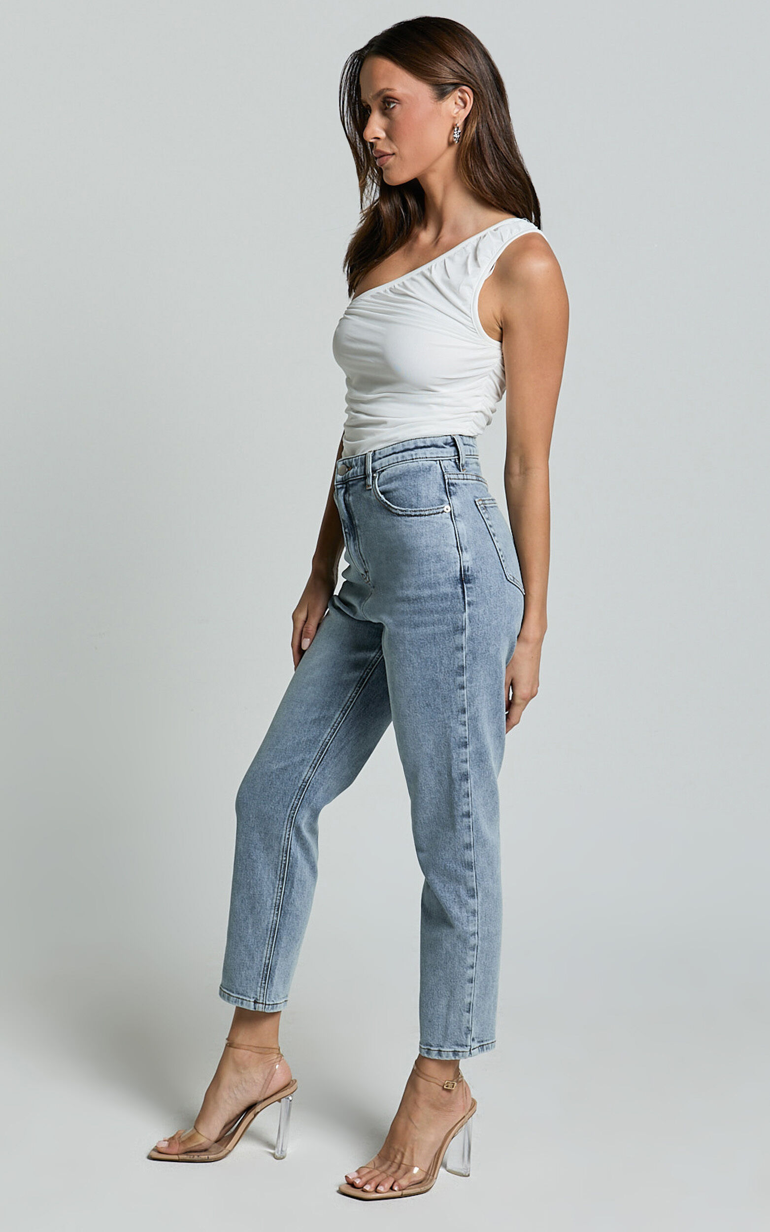Lucilla Jeans - High Waisted Contour Fitted Denim Jeans in Mid Blue Wash