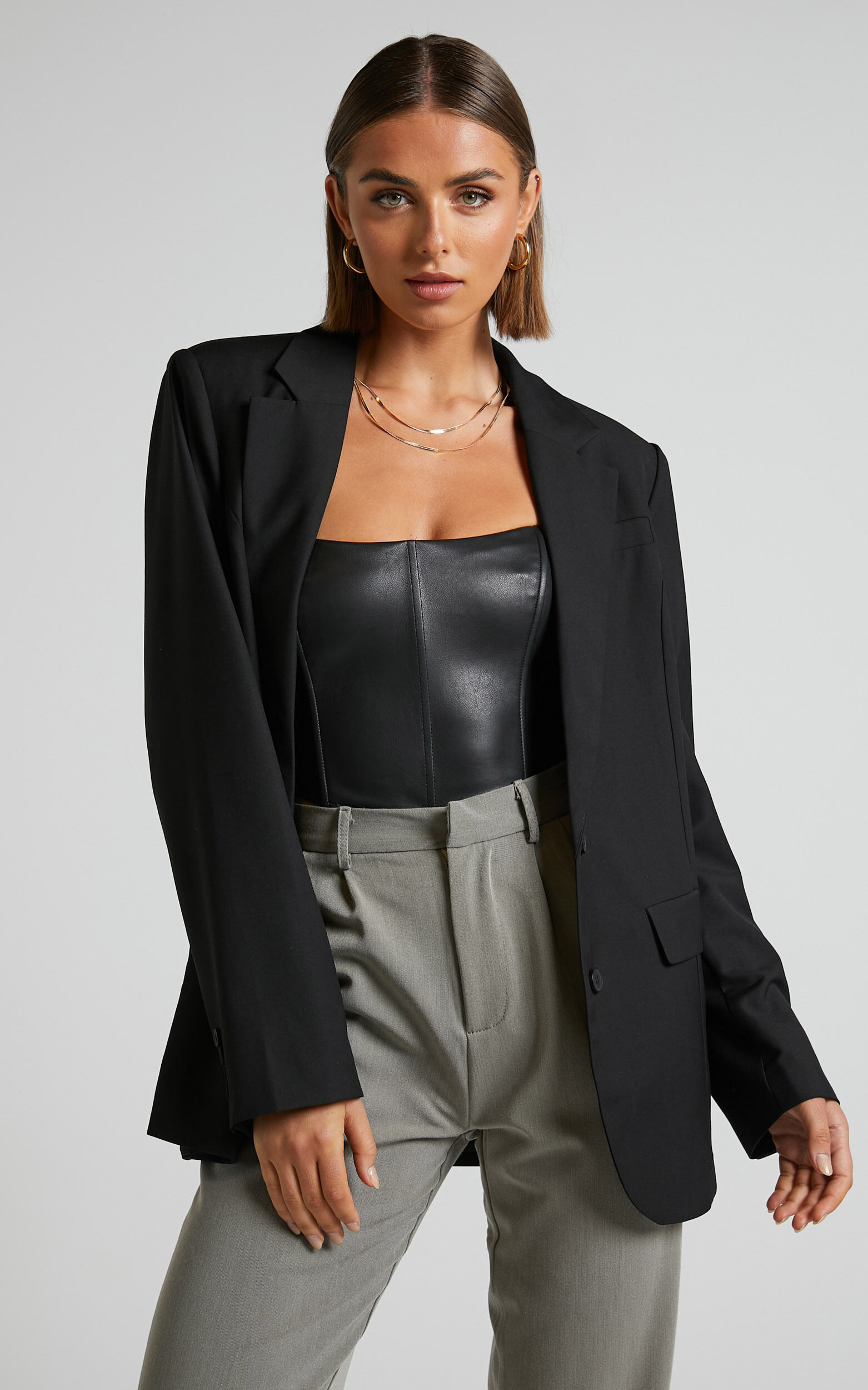 Izara Blazer - Oversized Boyfriend Fit Blazer in Black