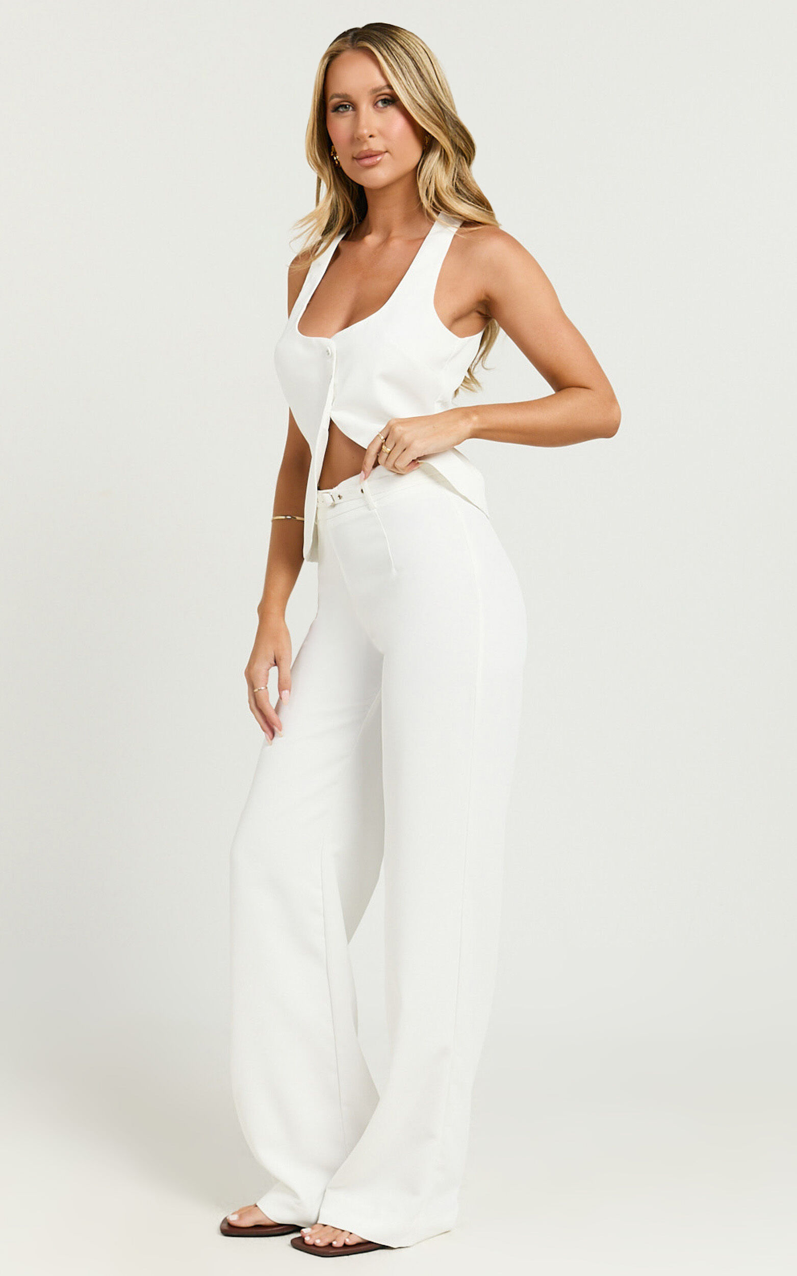 Romeo Pants - Straight Leg Mid Waist Tailored Pants in White
