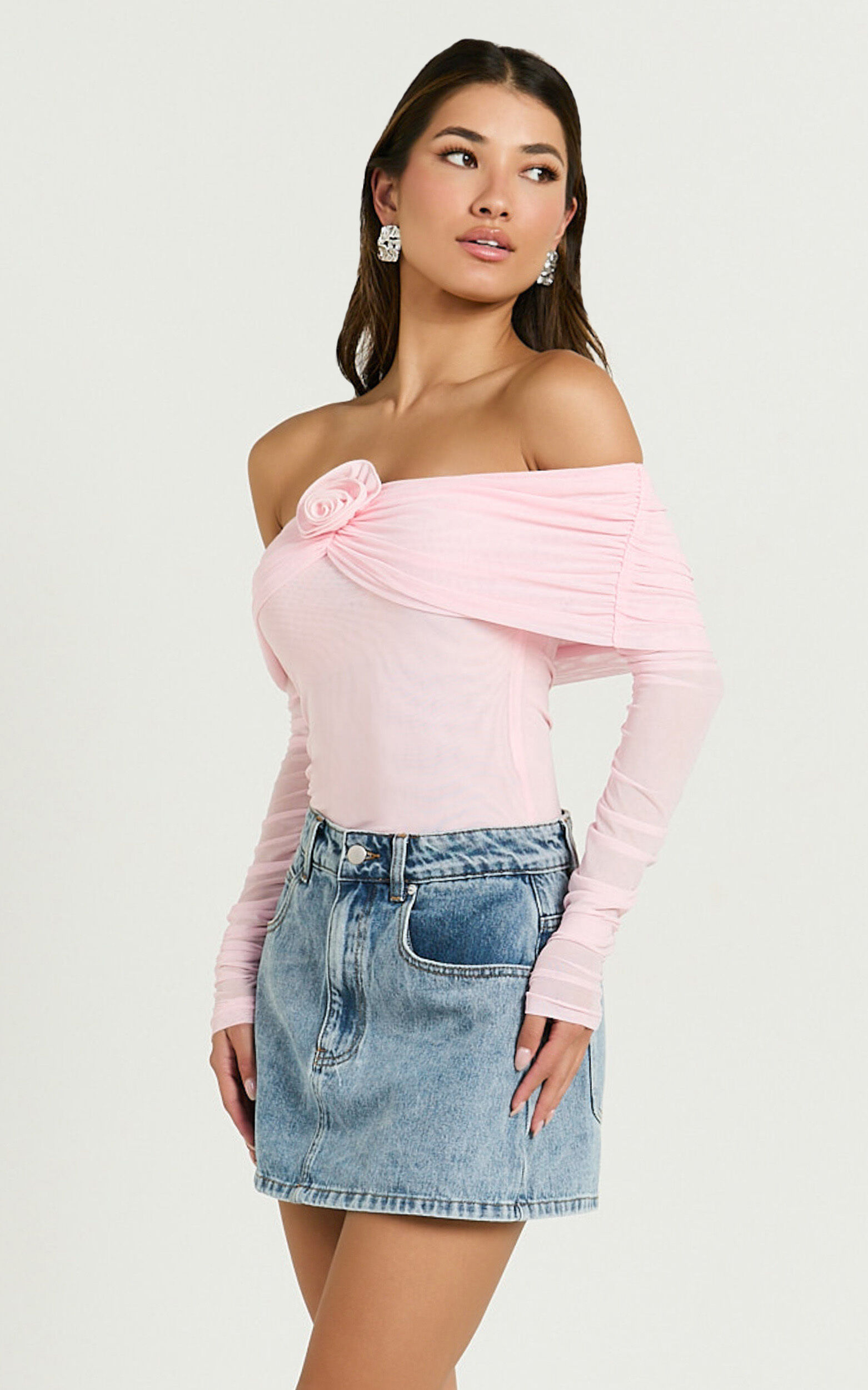 Seraphina Bodysuit - Off Shoulder Long Sleeve Detachable Rosette Mesh Bodysuit in Baby Pink