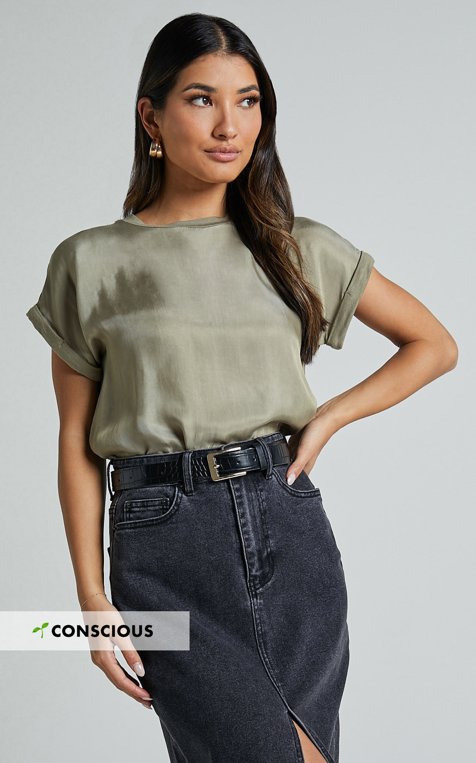 Tinaya Top - Raglan Shell Top in Olive