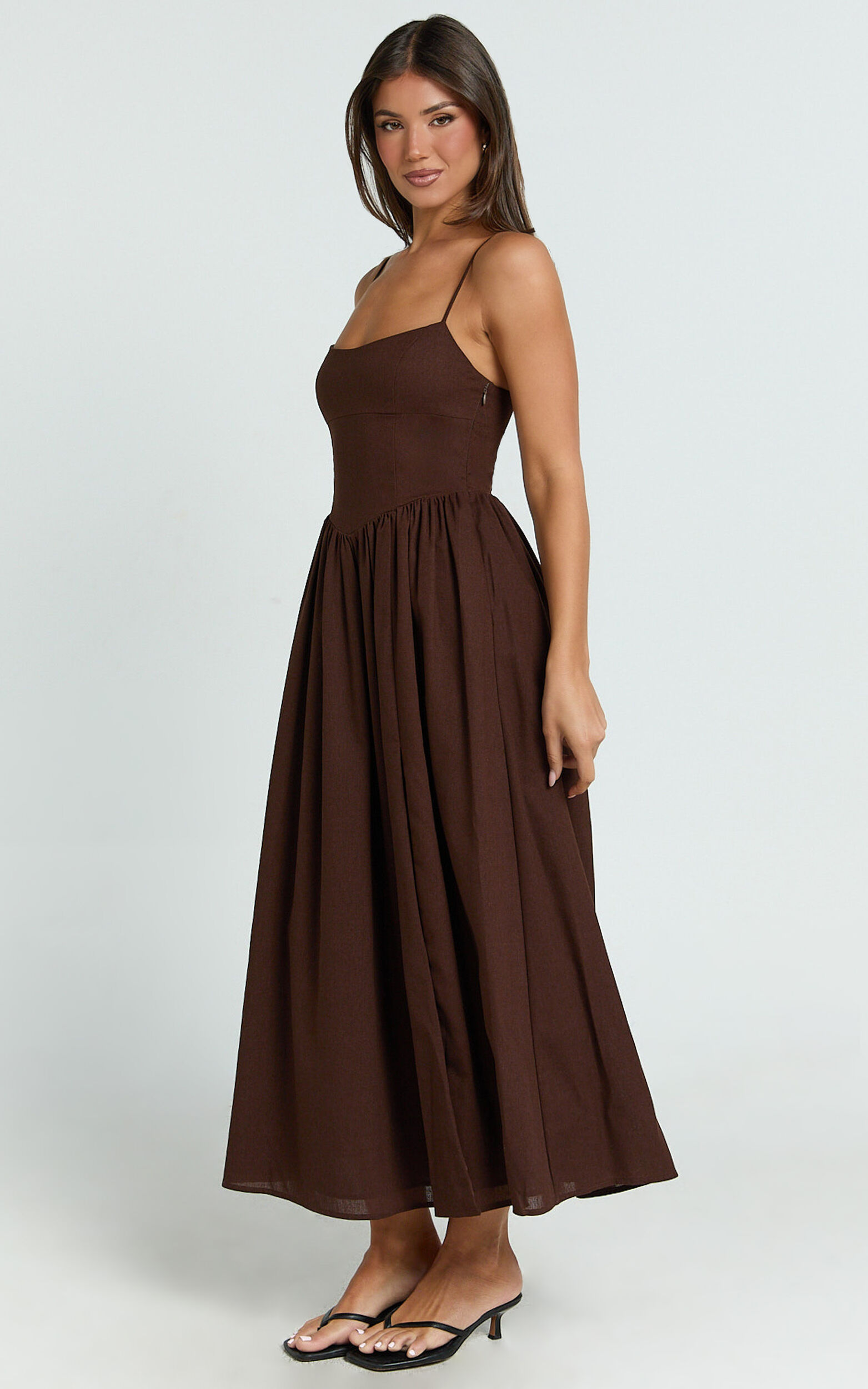 Morris Midi Dress - Linen Scoop Neck Gathered Dress in Chocolate
