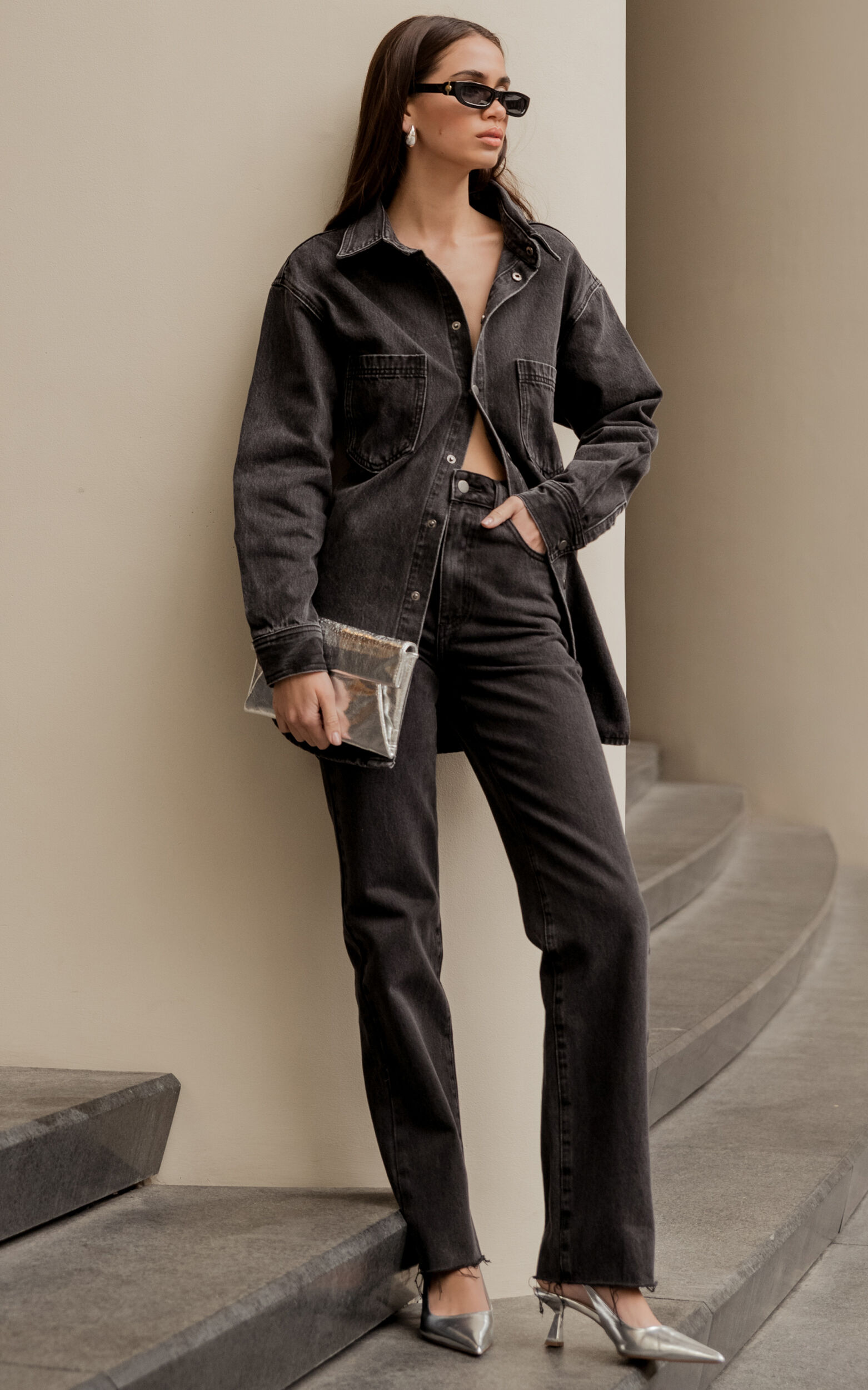 Dexter Jeans - High Waisted Straight Leg Denim Jeans in Washed Black