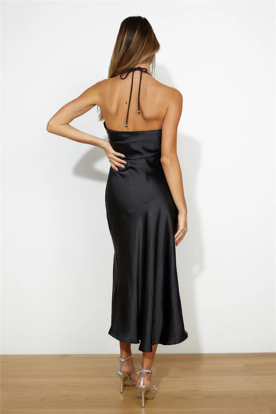 True Savage Midi Dress Black