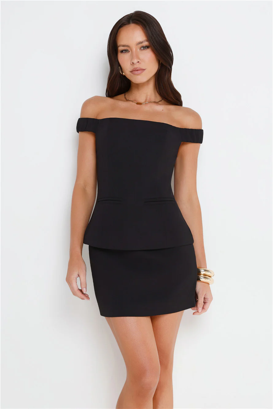 The Standard Tailored Mini Skirt Black