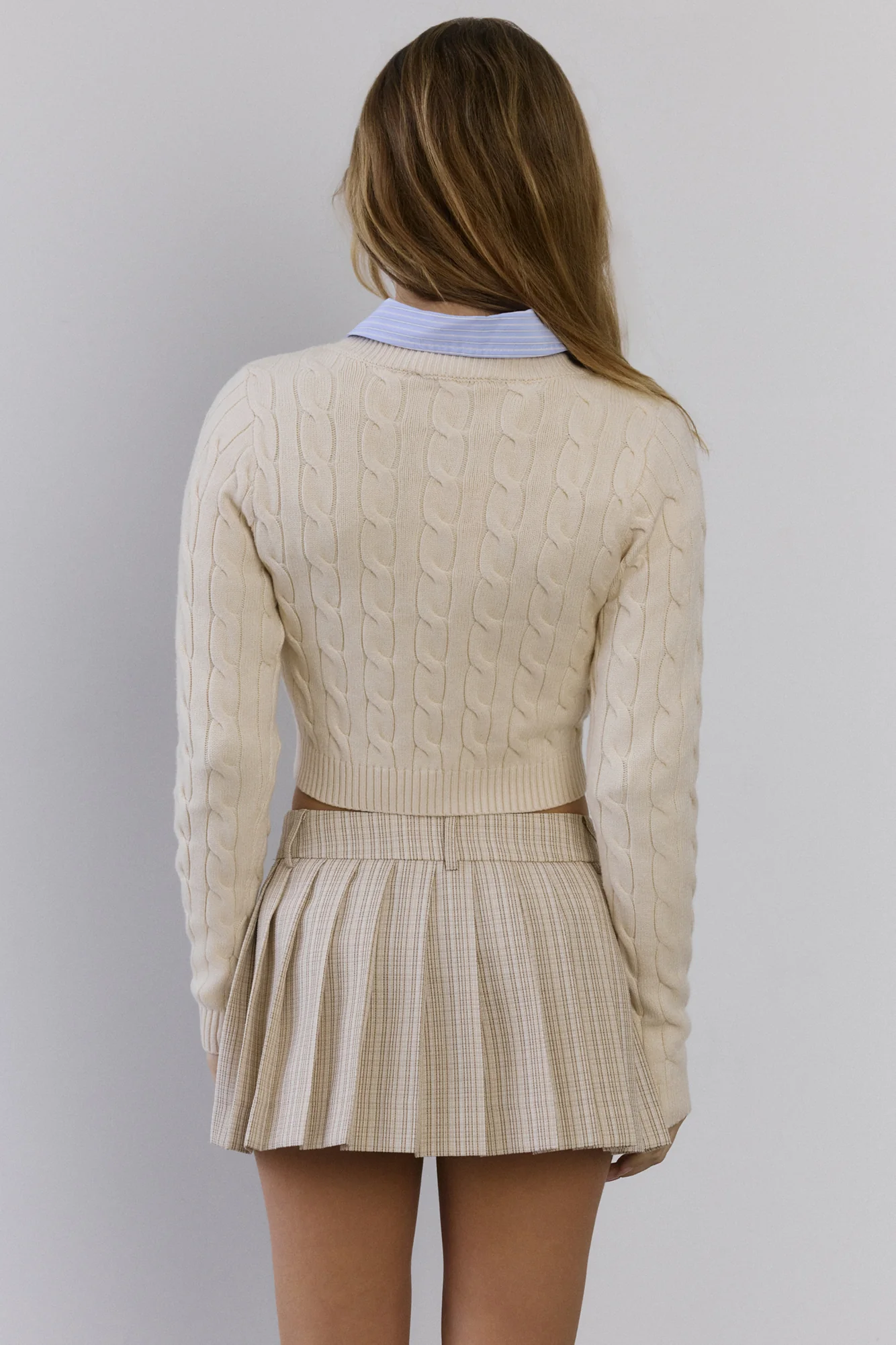 The Exclusive Cable Knit Sweater Cream