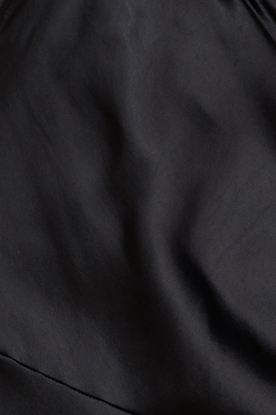 True Savage Midi Dress Black