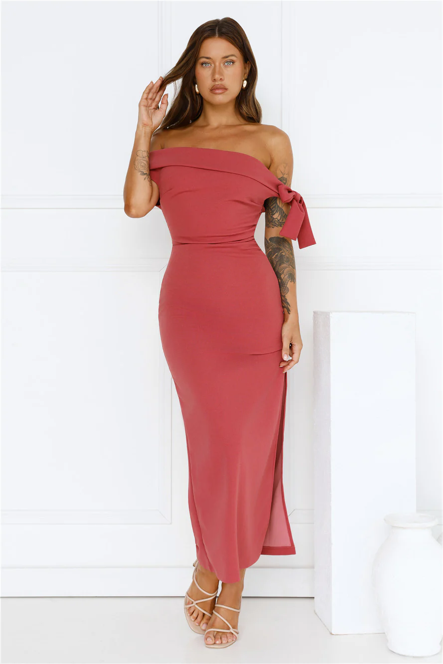 The Luxe Party Maxi Dress Wine