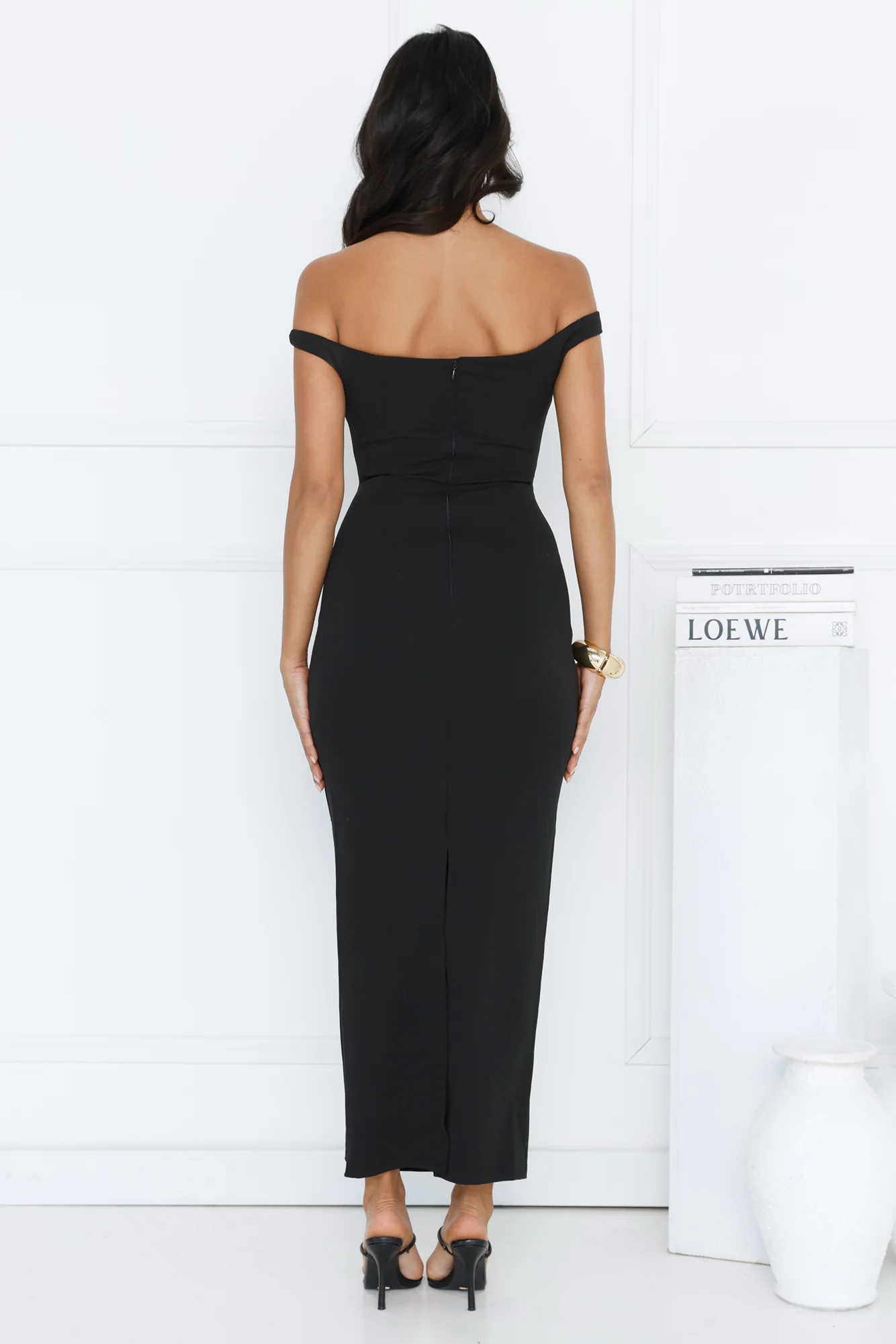 Turn Around Off Shoulder Maxi Dress Black
