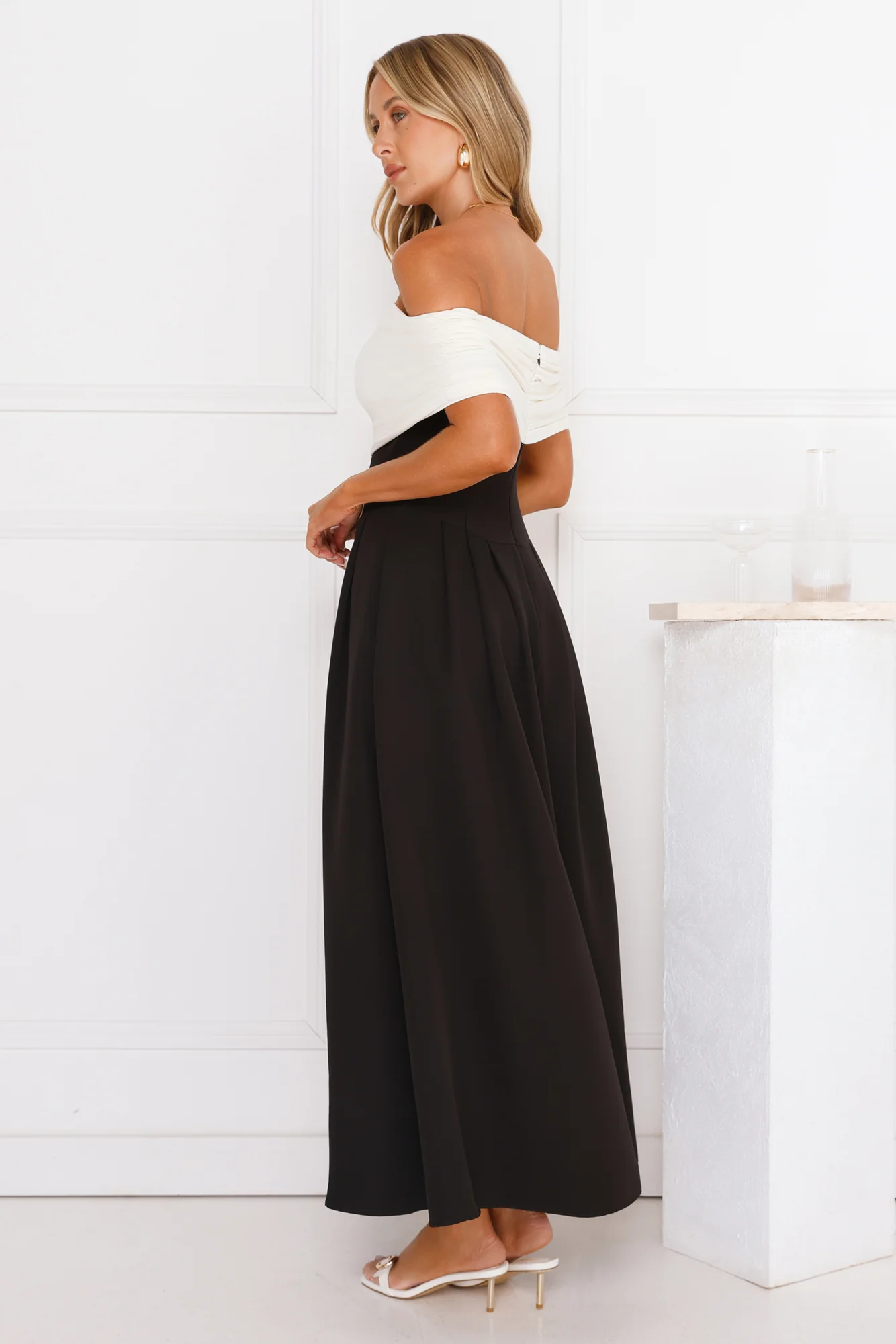 Too Hot To Handle Off Shoulder Maxi Dress Black