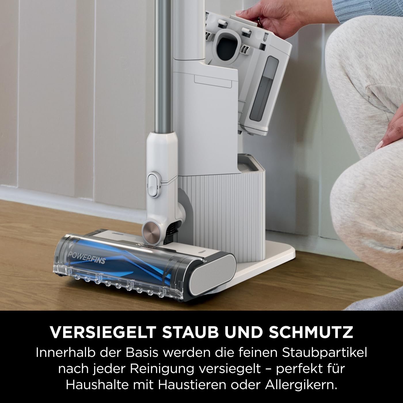 Shark BU3521EU Clean & Empty Cordless Vacuum Cleaner with Auto Empty System