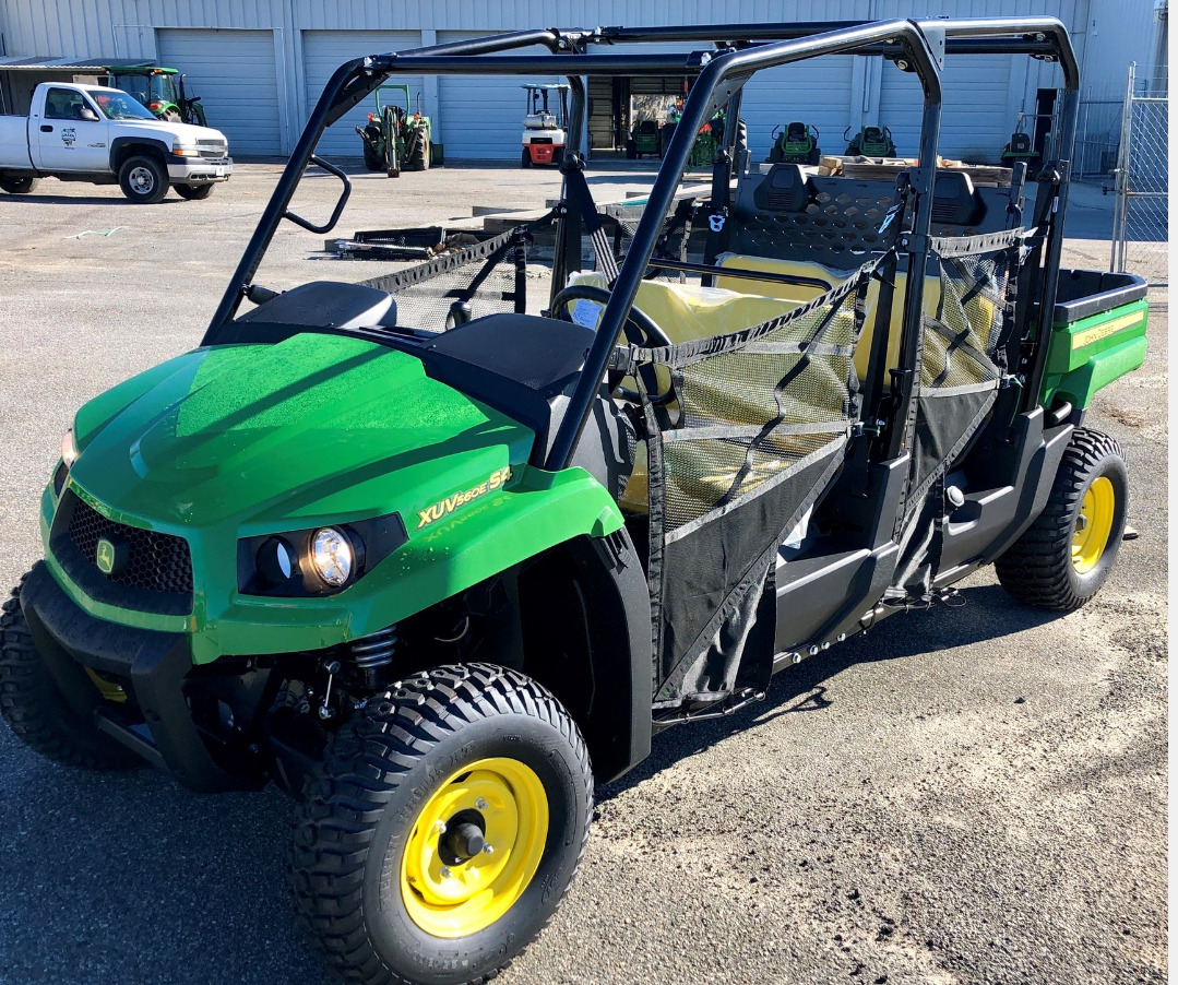 John Deere XUV560E S4 Crossover Utility Vehicle
