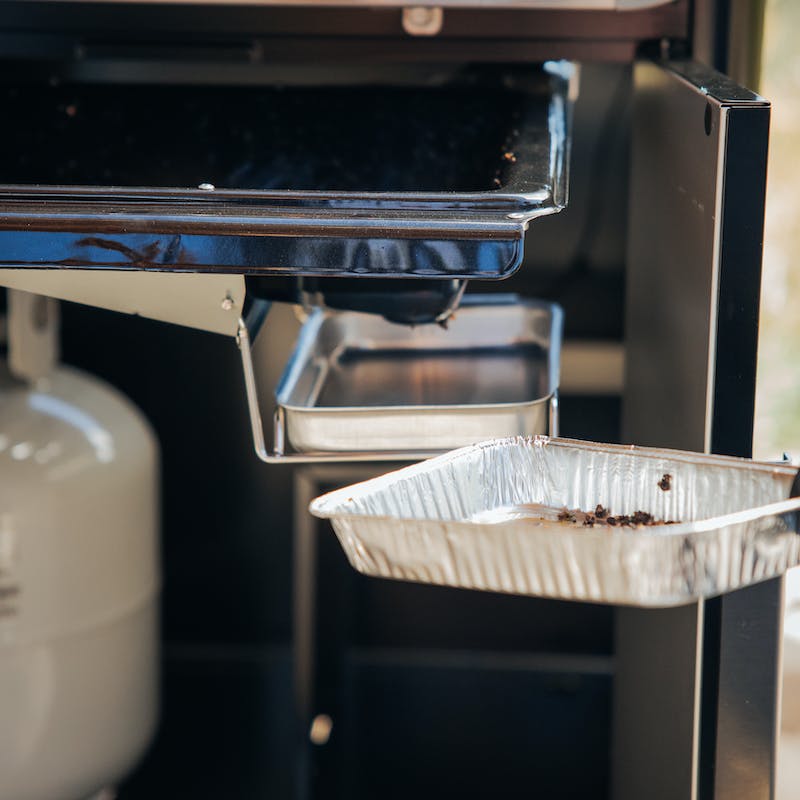 GENESIS E-325s Gas Grill
