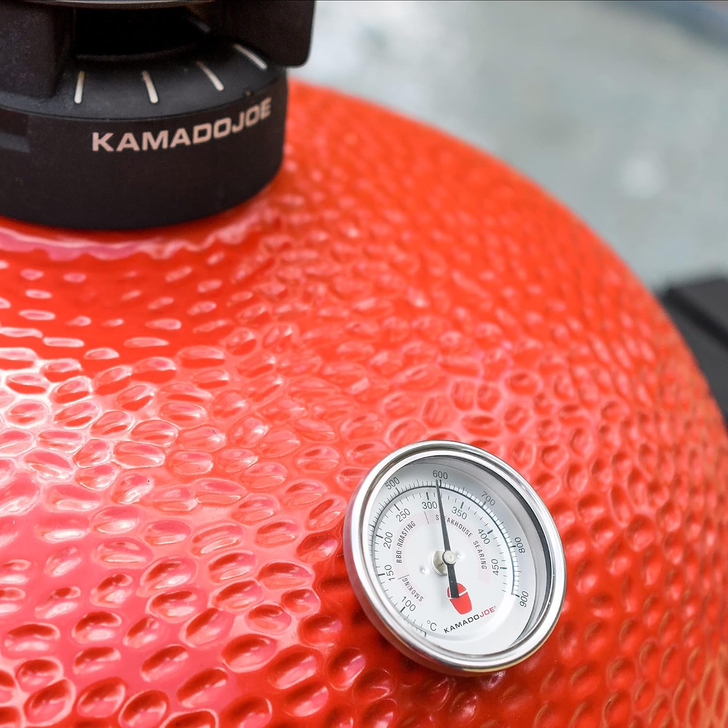 KamadoJoe Grills