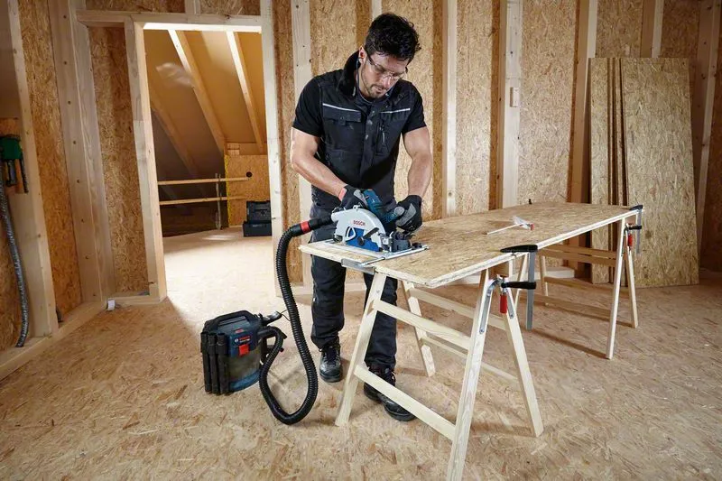 BOSCH COMBI-KIT 3 18V TOOLS: GSB 18V-110C + GKS 18V-68GC + GSA 18V-28 + 1 4.0 AH BATTERY (PROCORE) + 2 5.5 AH BATTERIES (PROCORE) + GAL 1880CV (L) PROFESSIONAL