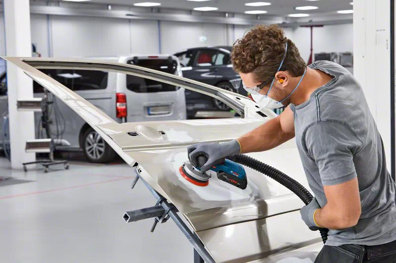 BOSCH COMBI-KIT 4 18V TOOLS: GSR 18V-90C + GKT 18V-52GC + GST ​​18V-155 SC+ GEX 18V-125 + 1 4.0 AH BATTERY (PROCORE) + 2 5.5 AH BATTERIES (PROCORE) + GAL 1880CV ( L)PROFESSIONAL