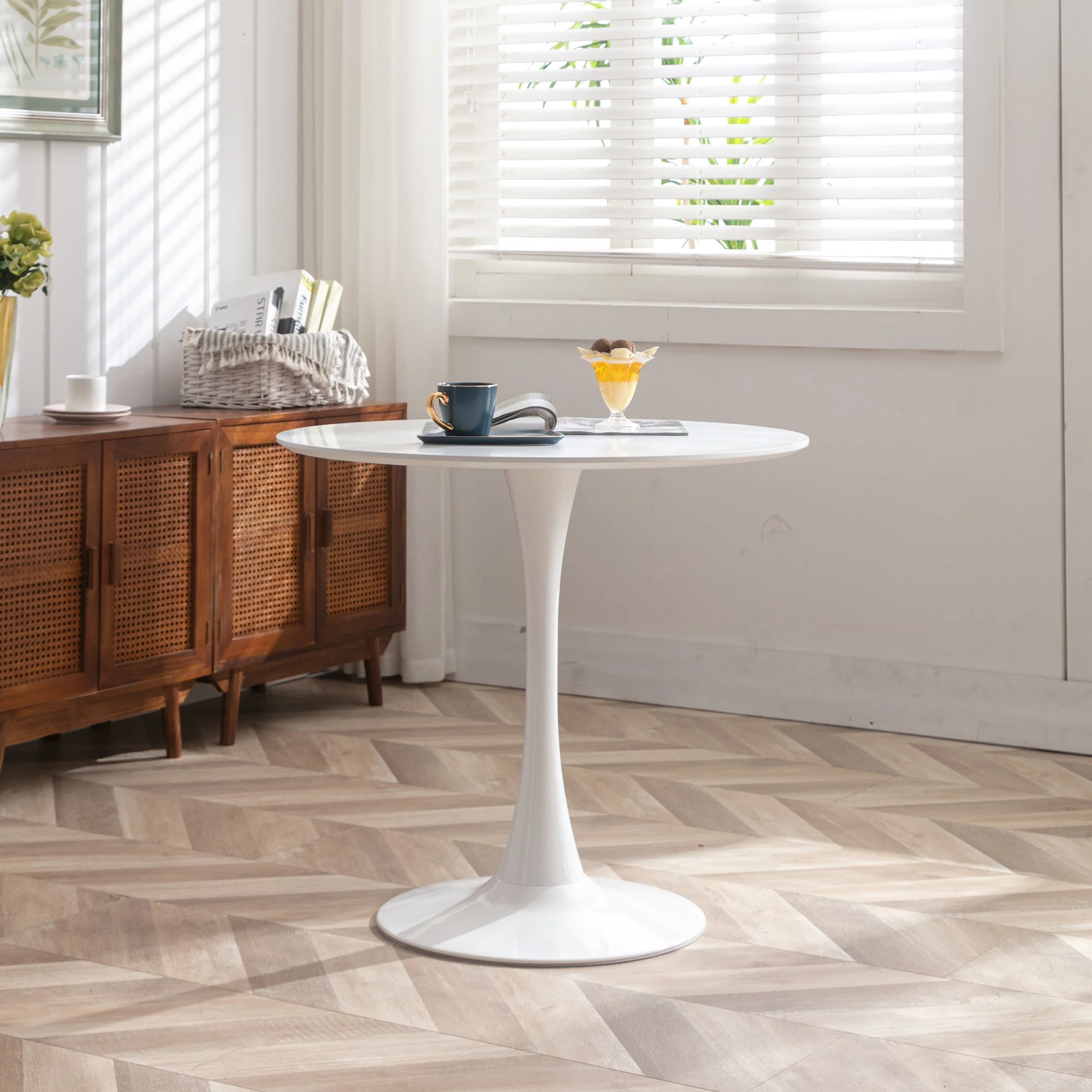 Anfidome 32'' Modern Round Dining Table Tulip Table Mid-Century Leisure Table with Pedestal Base for Living Room Kitchen, White