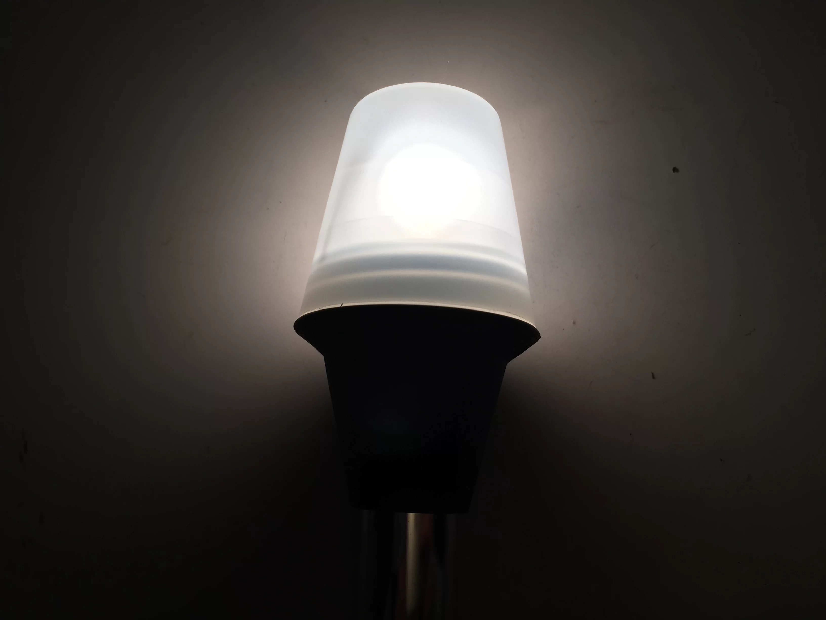 All Round Long Stern Light Plug in Aluminum Pole Warm White