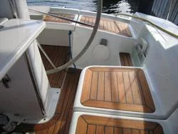 Pure Swedish Raw Linseed Oil - 1 Gallon - Rejuvenate & Nourish Wooden Surfaces